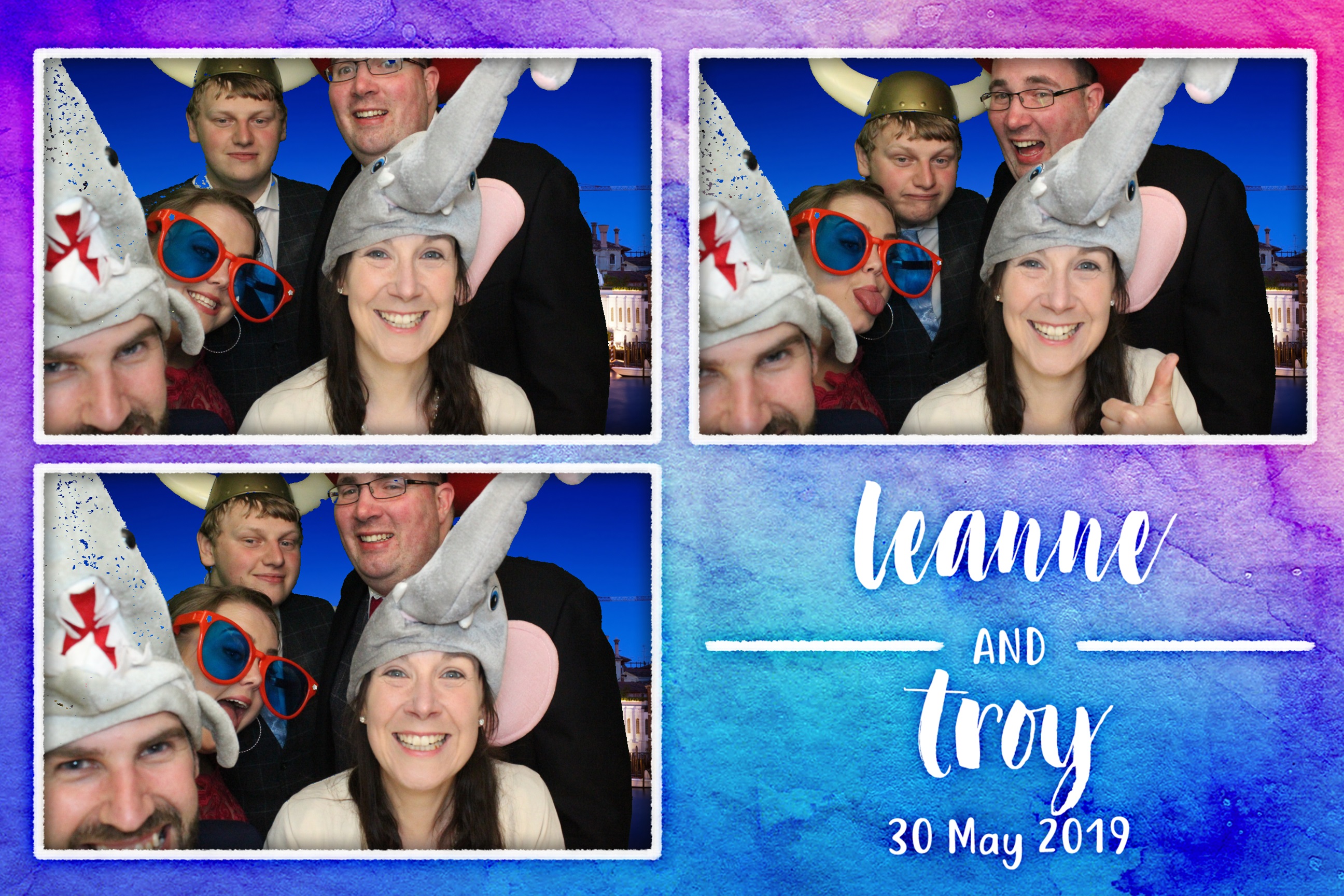 Leanne & Troy's Wedding  | View more photos from the event at images.mobile-photo-booth.com/u/MobilePhotoBoothUK/Leanne-Troys-Wedding
